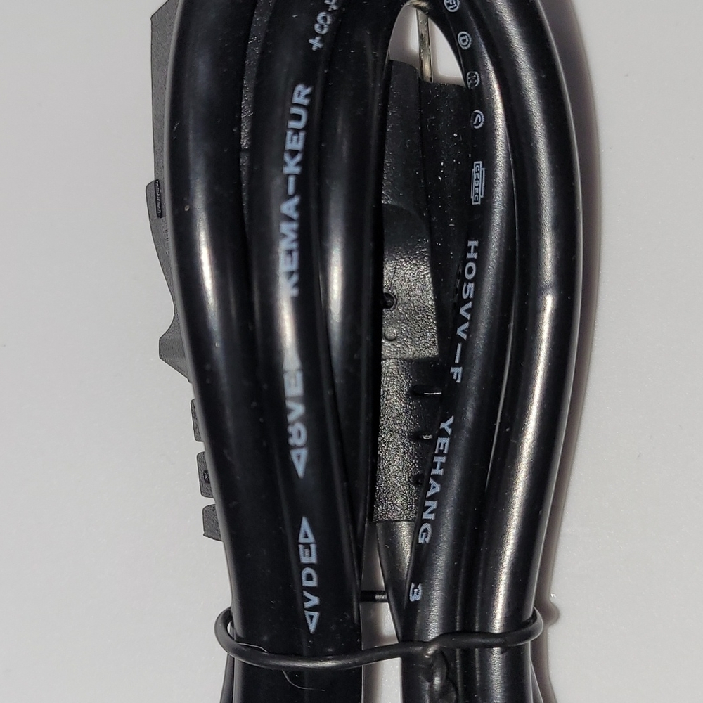Computer power wire new - Picture 2 of 4